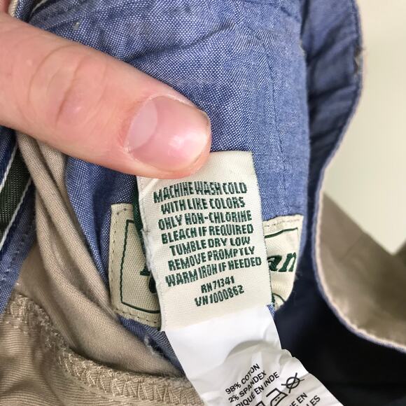 L.L. Bean Chinos Pants Mens Size 32W X 34L 503737 Khaki Natural Fit Flat Front - Picture 5 of 6